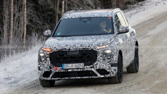 2026 audi q7 spy shot 1.jpg